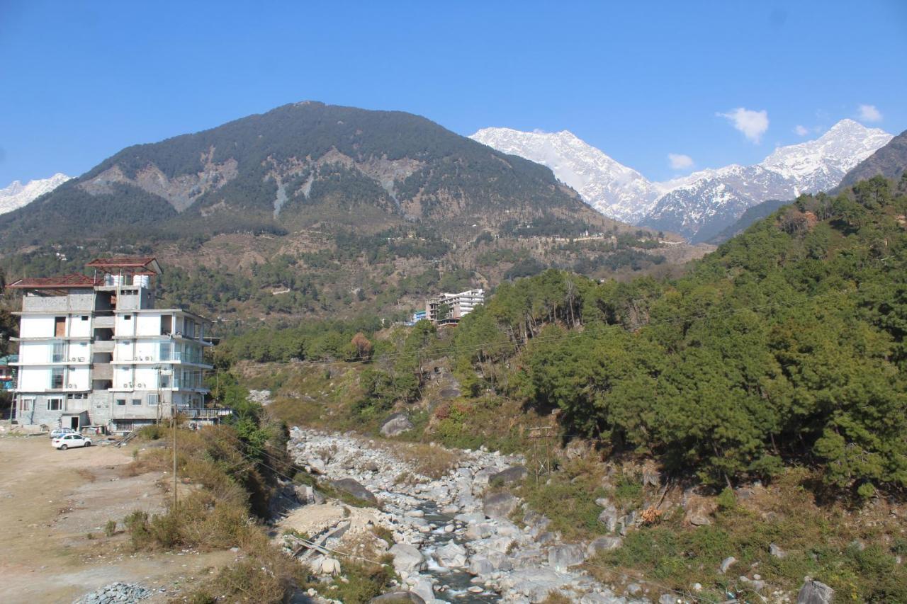 Manuni Inn - Riverside Resort Dharamshala Buitenkant foto